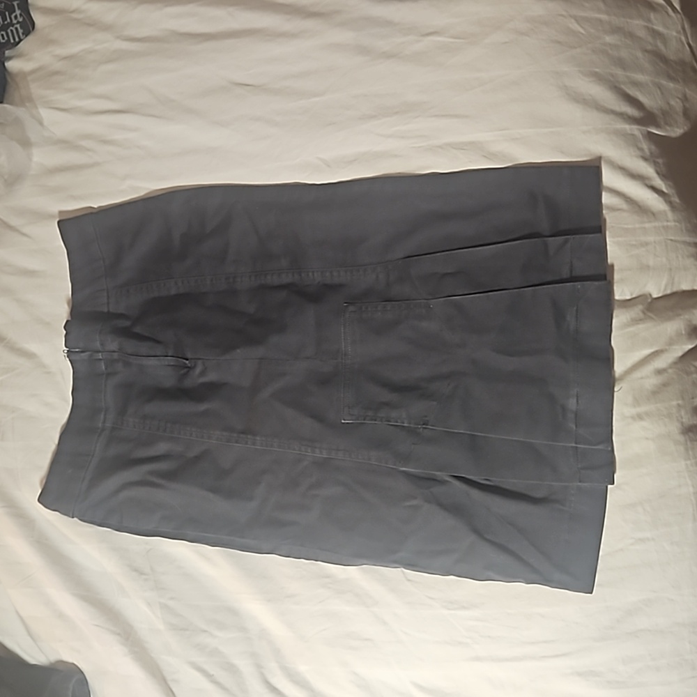 Urban Behavior Skirt - Picture 2 of 2
